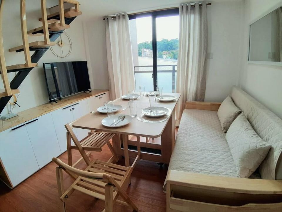 Mireya's Loft Unit- Megatower 3 Session Road Apartment in Baguio