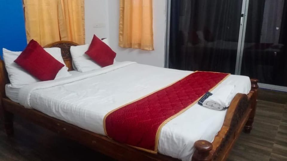 Royal Caribbean Heritage Beach Resort. Vacation rental in Puducherry, India