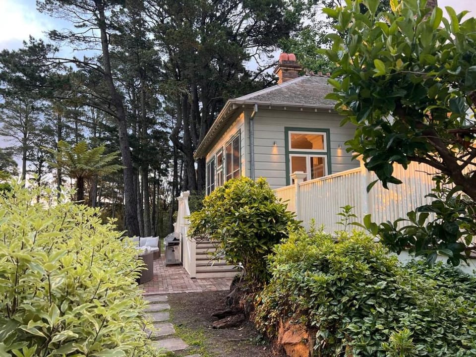 Carramar - Historic estate next to National Park Vacation rental in Wentworth Falls