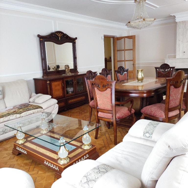 Comfort дом, где есть джакузи, красивый парк.  Vacation rental in Armenia