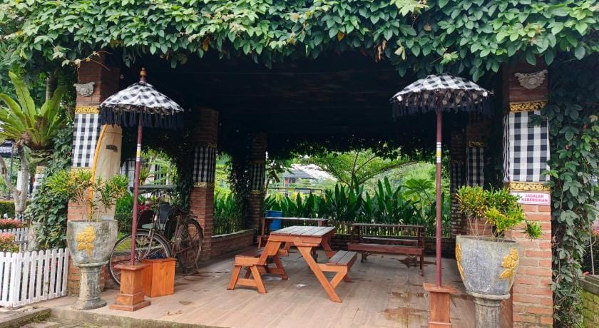 Jajapin Wangsaloka Hotel in West Java