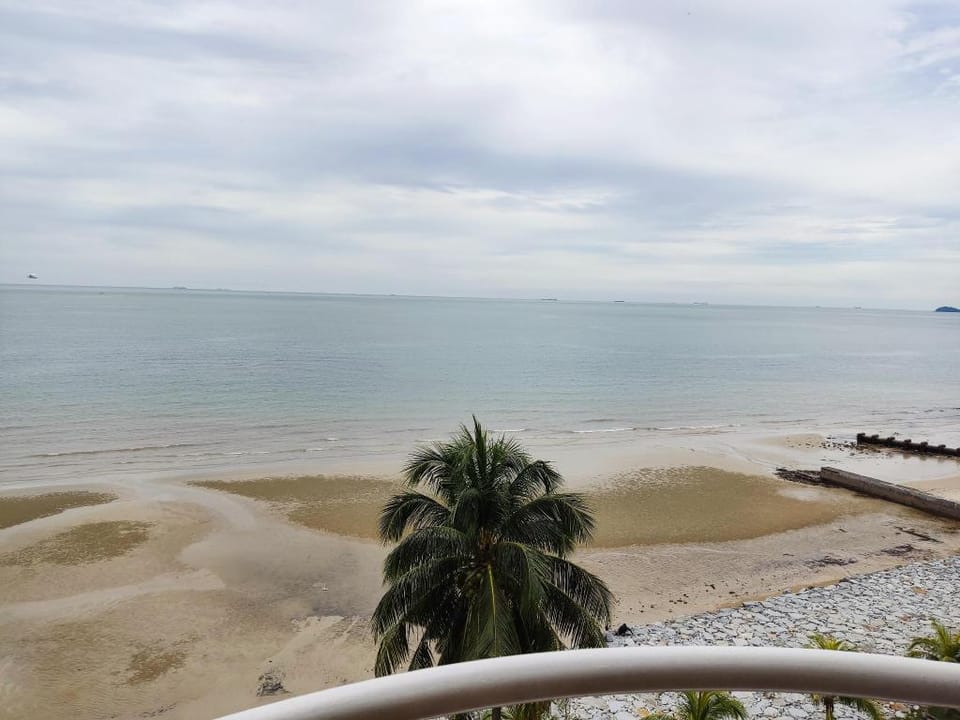 Beachfront Regency Tanjung Tuan B-5-11 Vacation rental in Port Dickson