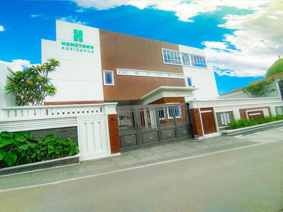 Hometown Residence Syariah Hostel in Indonesia