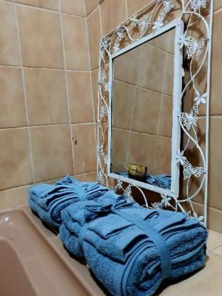 Adorable Budget Room (Pool) Apartment in Gauteng