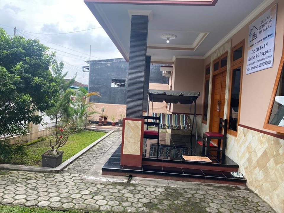 Rumah Kemuning Mataram Lombok Vacation rental in West Nusa Tenggara, Indonesia