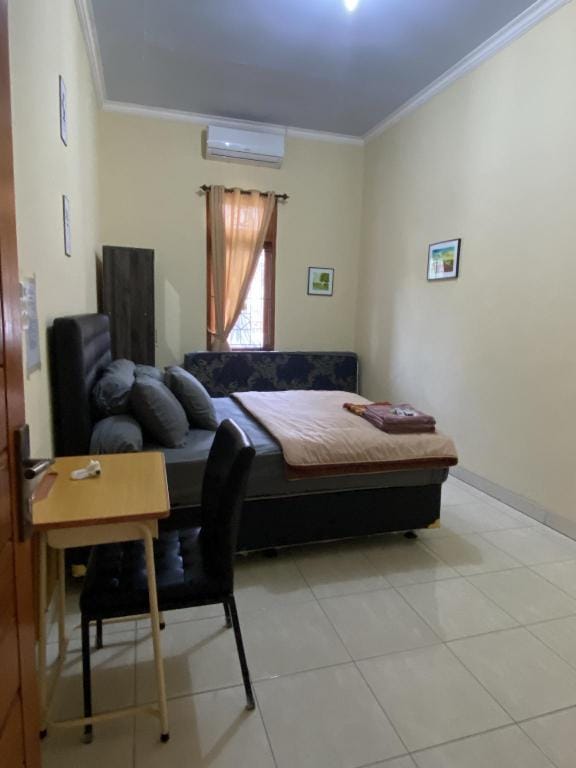 Rumah Kemuning Mataram Lombok Vacation rental in West Nusa Tenggara, Indonesia