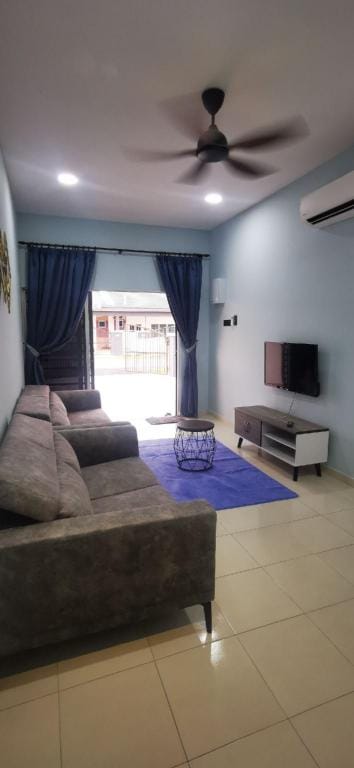 Bahagia 137 homestay with Private Pool Vacation rental in Port Dickson