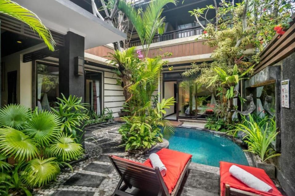 Cozy 4 BR Private Pool Villa at Seminyak #PS5 Villa in Kuta