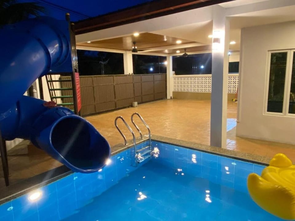 Villa Rosh  Villa in Terengganu, Malaysia