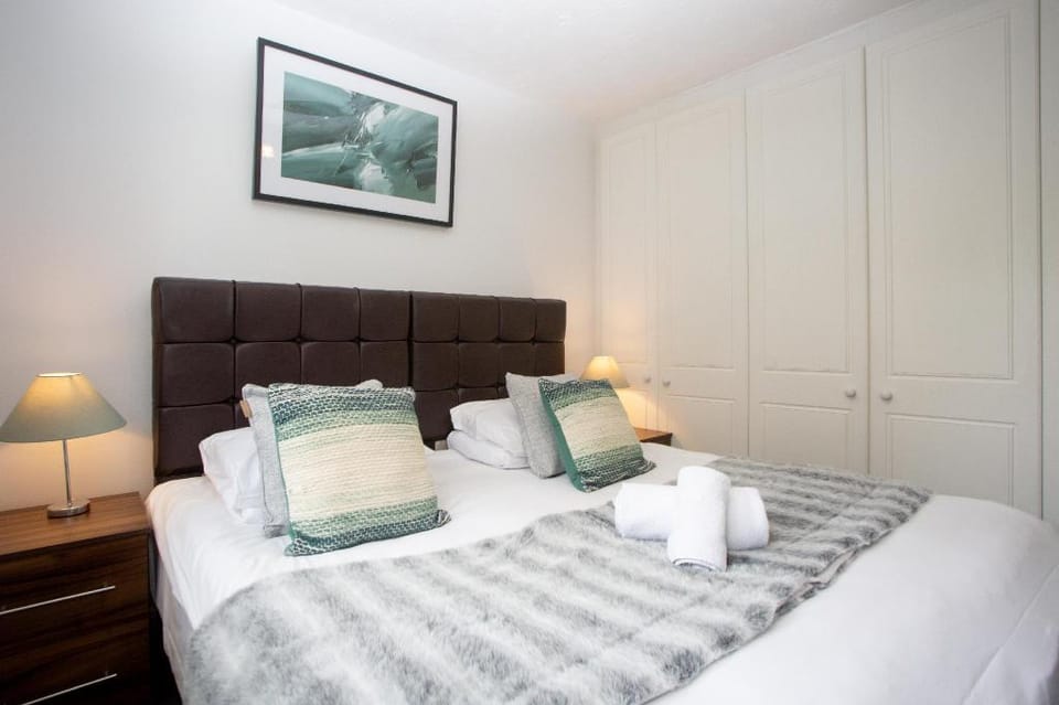 Serviced Accommodation in Bicester Merganser Drive Vacation rental in Cherwell District