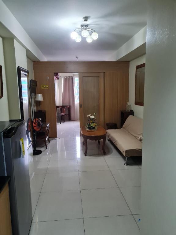 Shell Residences Condotel Villa in Pasay