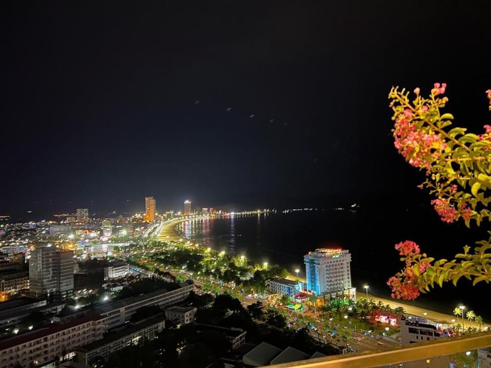 Căn hộ FLC Sea Tower  - Newday Travel Condotel  Apartment in Vietnam