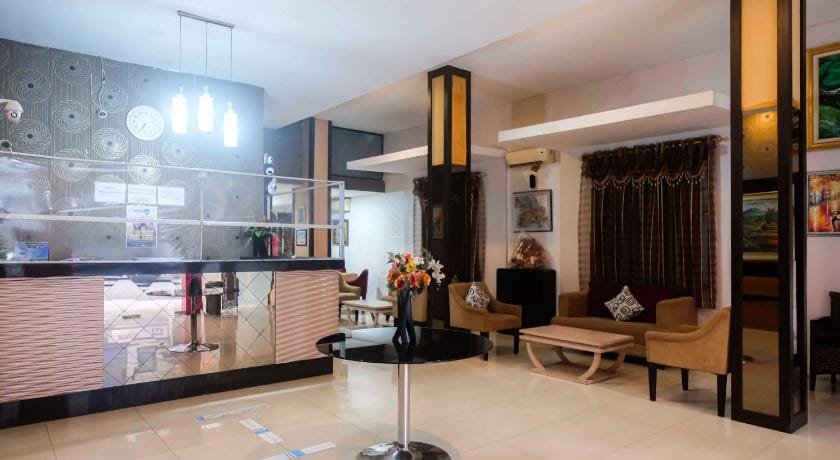 Collection O Losari Near Pantai Losari Formerly Hotel Grand Populer Hotel in Indonesia