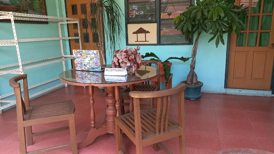 OYO 91584 Green Palace Syariah Hotel in West Sumatra, Indonesia