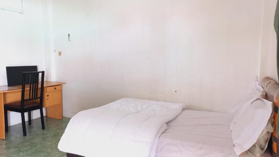 OYO 91584 Green Palace Syariah Hotel in West Sumatra, Indonesia