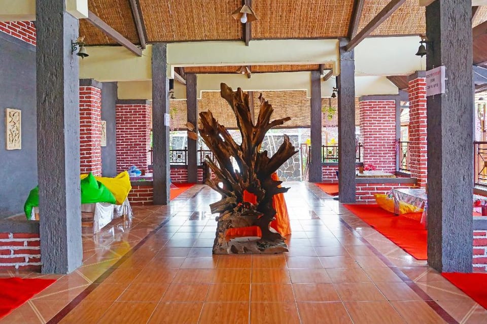 Hotel O Trisna Srabah Resort Homestay & Resto Hotel in East Java