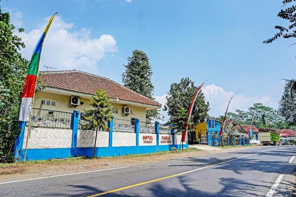 Hotel O Family Blitar Hotel in East Java