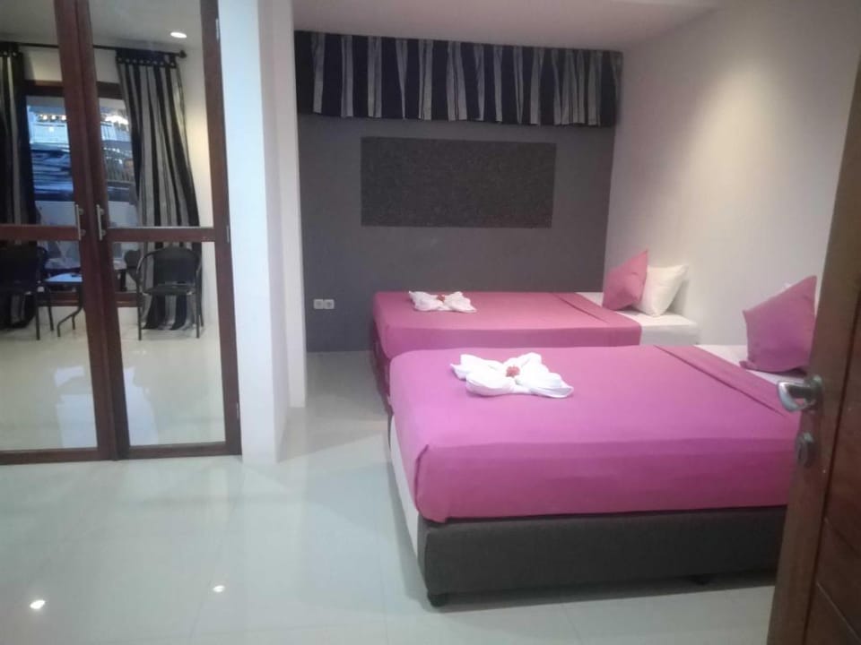 EXPRESS O 91581 Starla Spa & Home Stay Hotel in Pemenang
