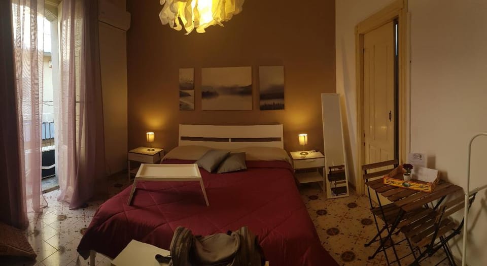 hhinsicily - room ovest Apartment in Sicily