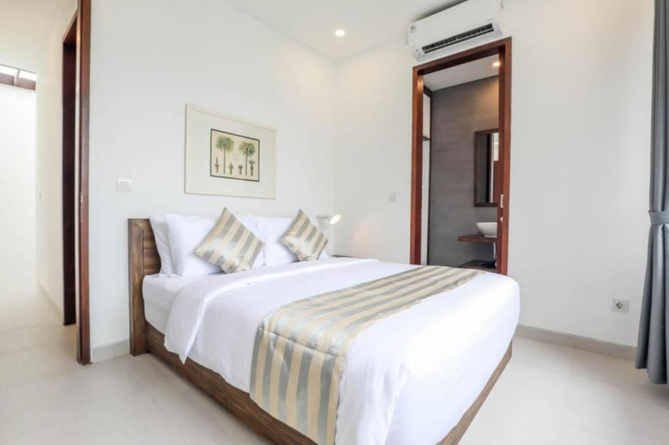 Luxury 2 BR Private Pool Villa Y09A Villa in North Kuta