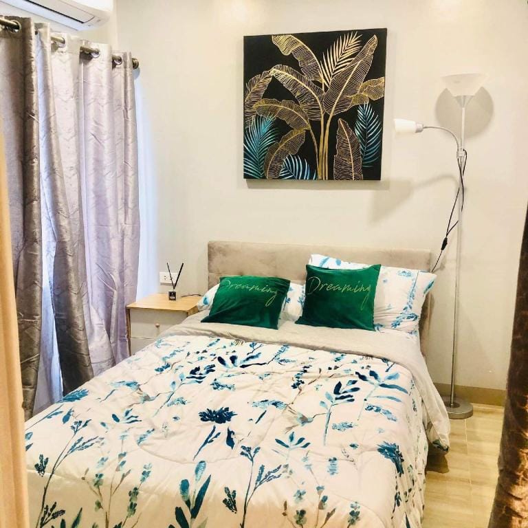 Quezon City Near GMA New Condominium Complete Apartment in Quezon City