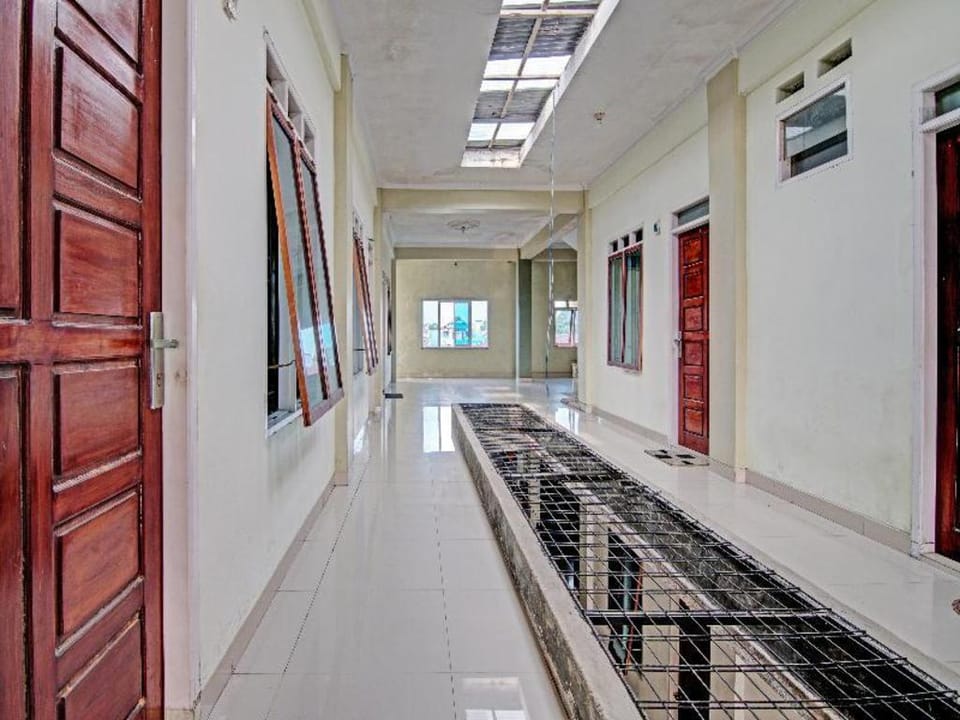 OYO 91642 Fhazel Residence Syariah Hotel in West Sumatra, Indonesia