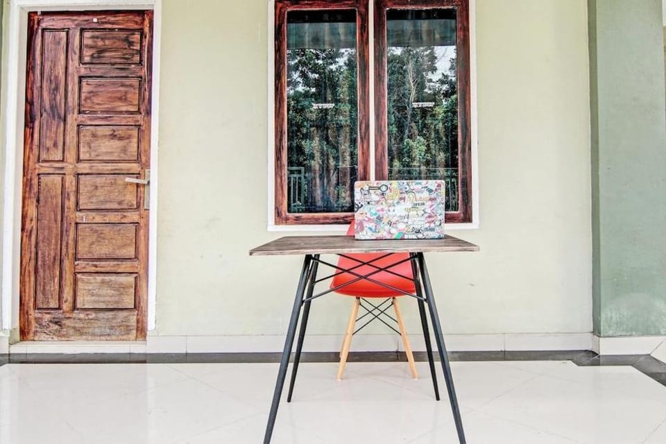 OYO 91642 Fhazel Residence Syariah Hotel in West Sumatra, Indonesia