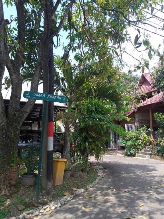 Hotel O Pahlawan Udyana Syariah Hotel in West Java