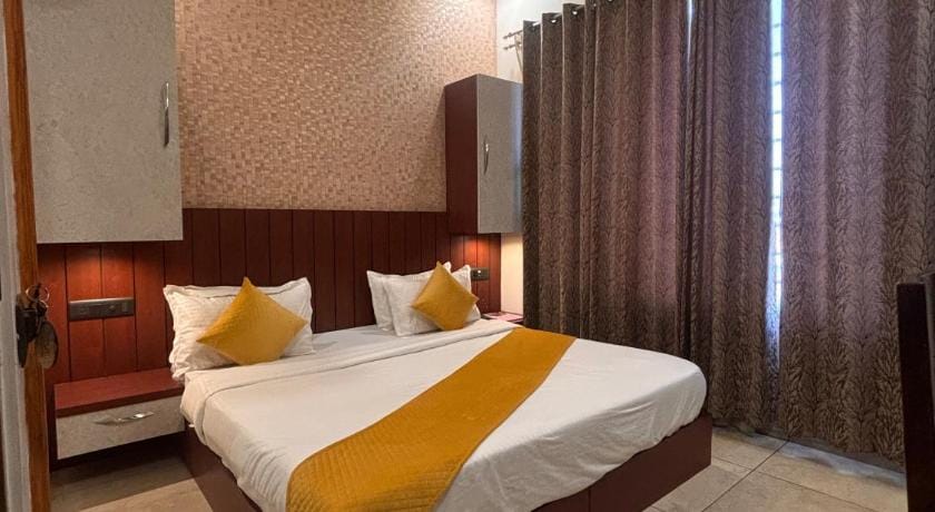 Hotel anushangi Hotel in Haryana