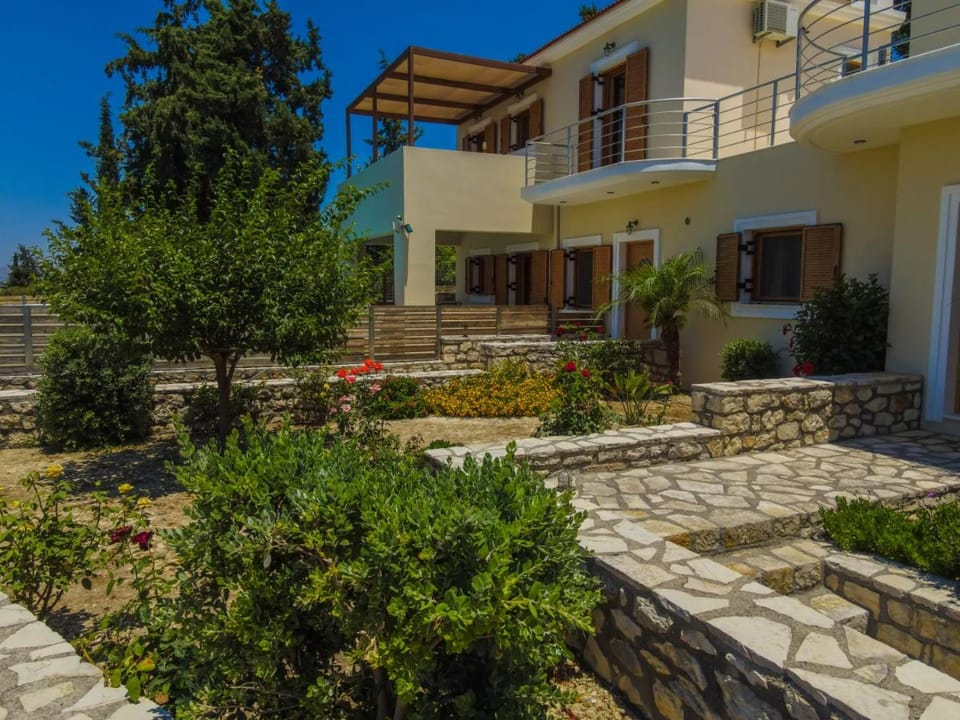 Sea View Two Bedroom Villa Giorgios Villa in Crete