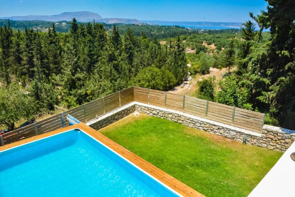 Sea View Two Bedroom Villa Giorgios Villa in Crete