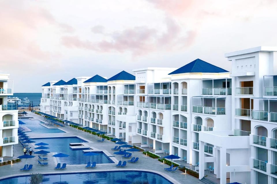 Pickalbatros Blu Spa Resort - Adults Friendly 16 Years Plus- Ultra All-Inclusive Resort in Hurghada