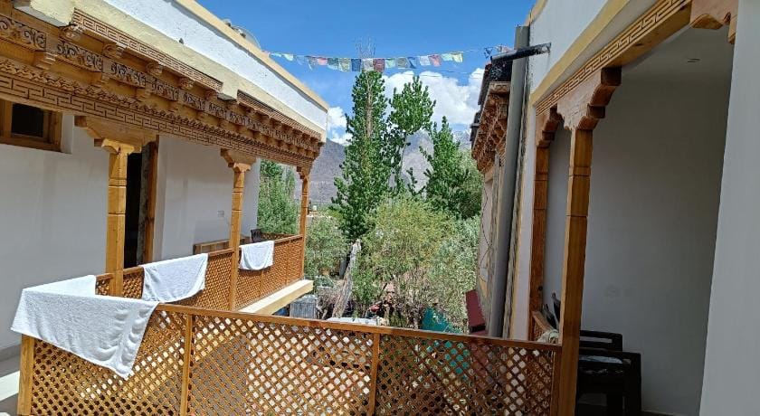 Himalayan Regal House Bed and Breakfast in India