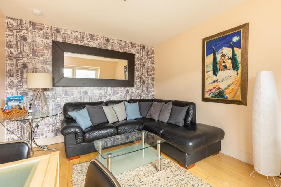 Amazing Castle View Apartment Apartment in Edinburgh