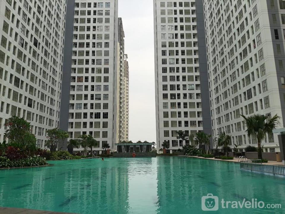 Nice Studio Apartment M-Town Residence By Travelio Apartment in West Java