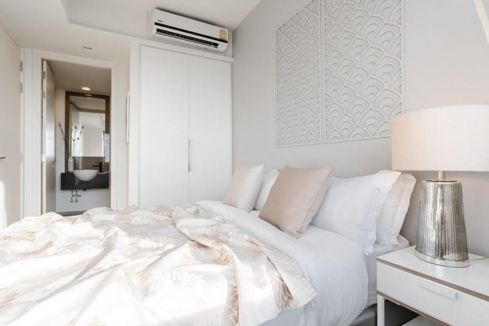 Top FL 45F 2BR South Pattaya 10min Balihai+Netflix Apartment in Pattaya City