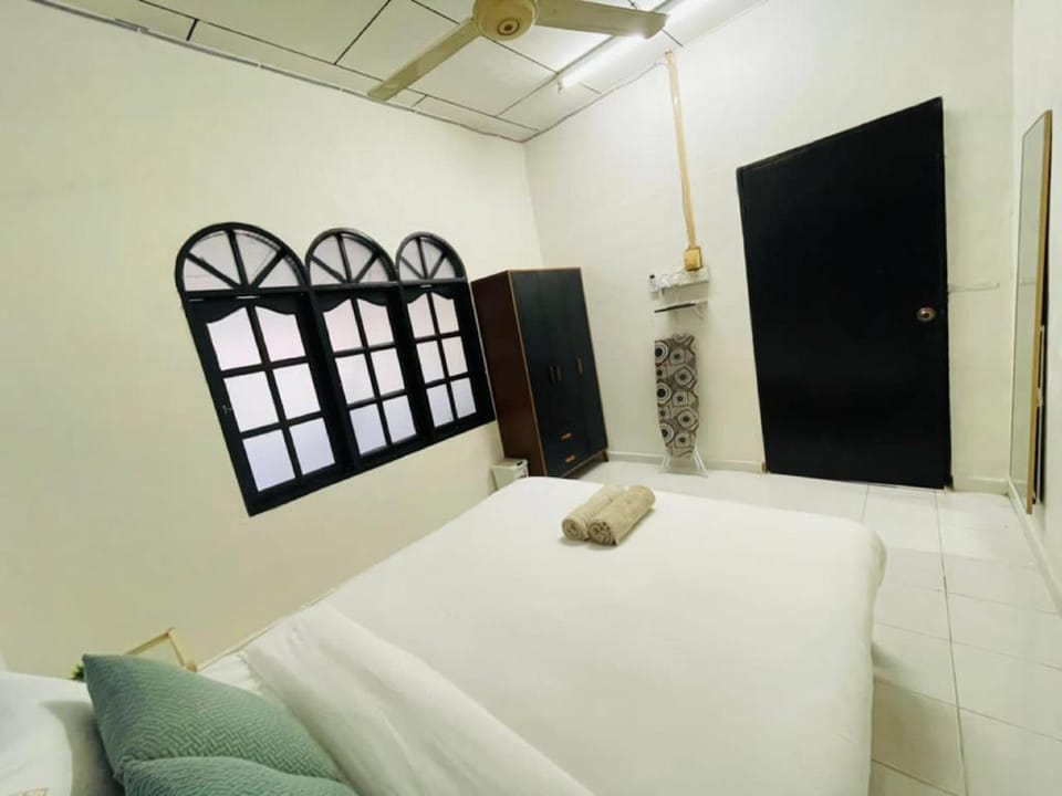 Danbam Guest House | 2 minutes to Chenang Beach Vacation rental in Kedah