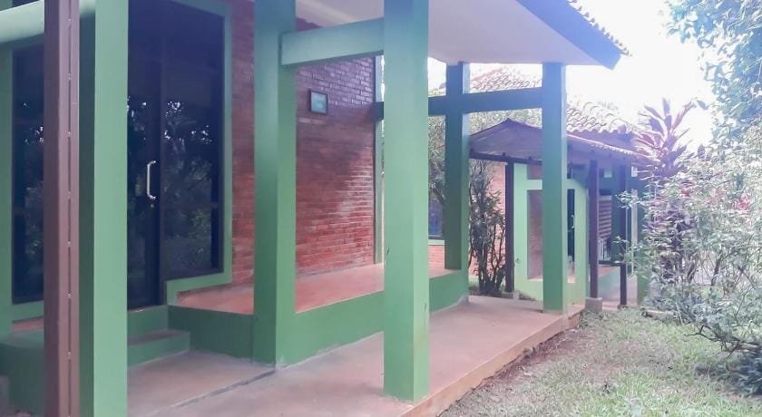 Urbanview Resort Vedca Cianjur by RedDoorz Hotel in West Java