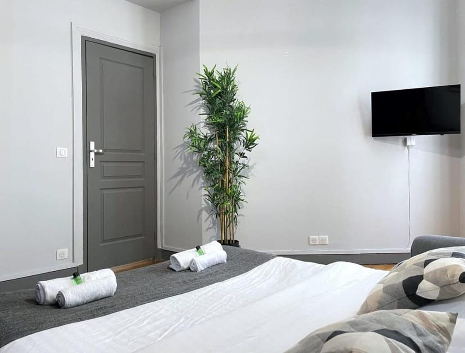 B 1611 - Montparnasse best value Apartment in Paris