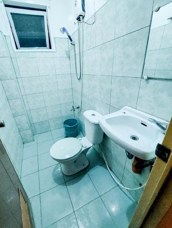 Simple 4 bedroom rental unit w/ free parking space Apartment in Baguio