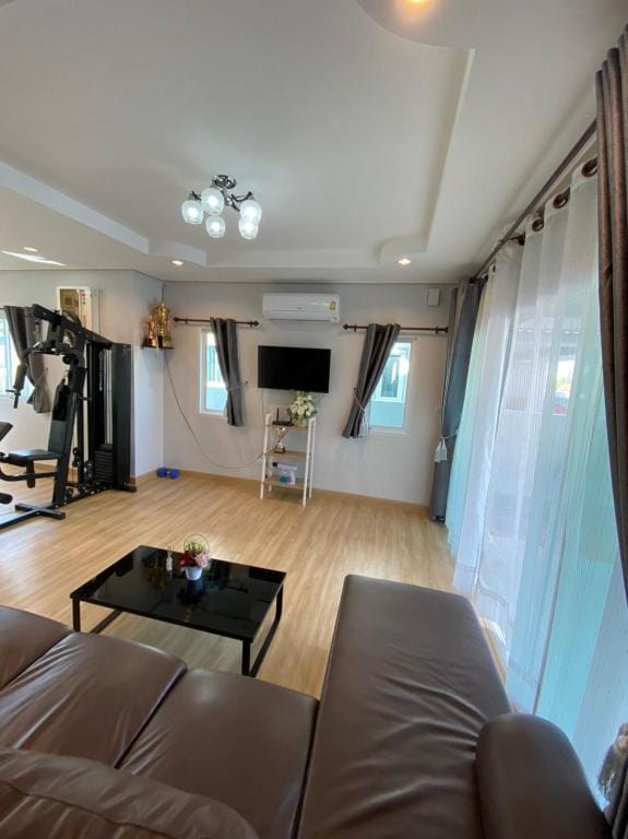 Royalhome khaokhansong Vacation rental in Chon Buri Changwat