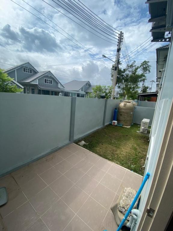 Royalhome khaokhansong Vacation rental in Chon Buri Changwat