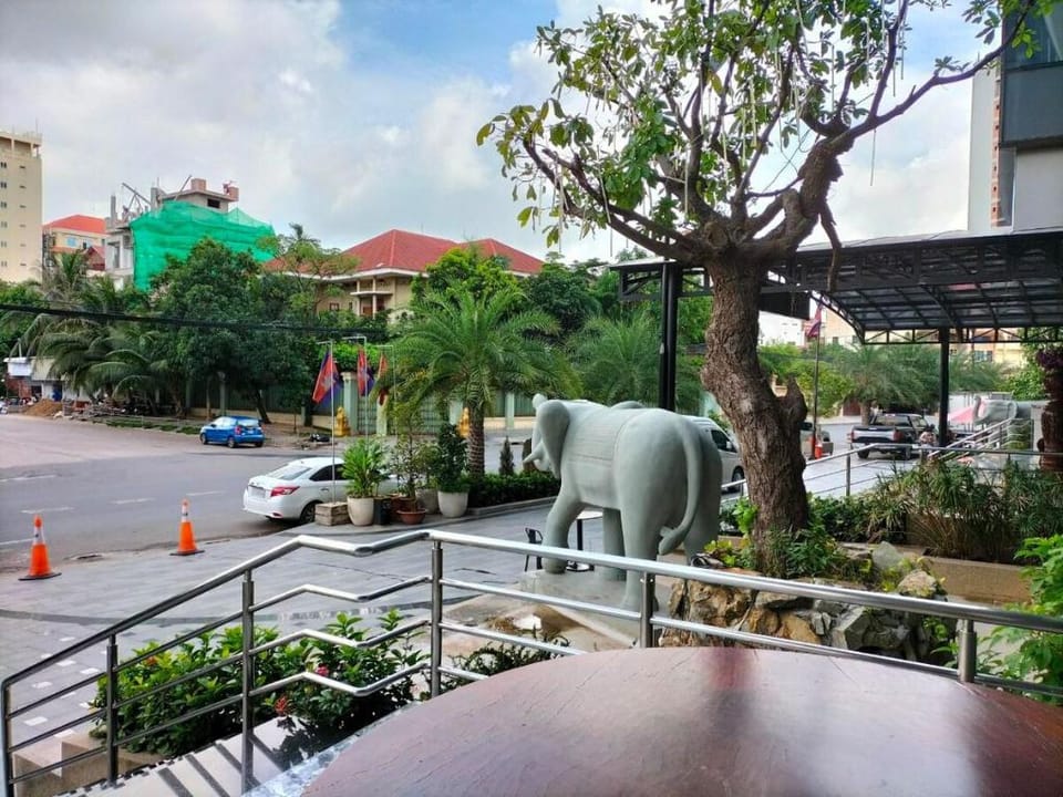 Condo-Studio Room (on 12th floor) near TK Avenue Apartment in Phnom Penh Province