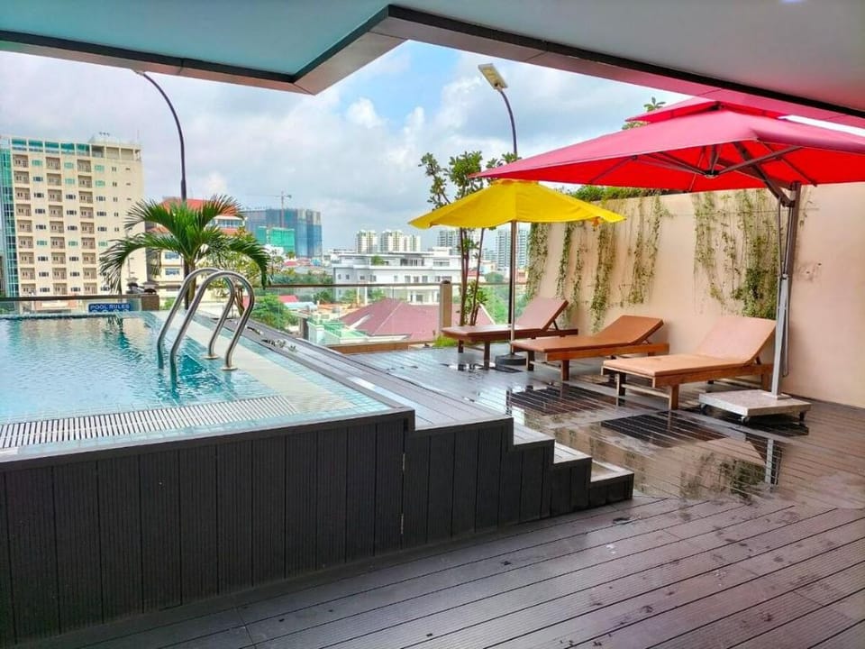 Condo-Studio Room (on 12th floor) near TK Avenue Apartment in Phnom Penh Province