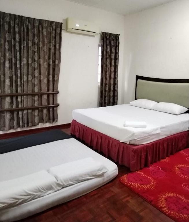 Homestay Near Bangi Wonderland, Bukit Mahkota Vacation rental in Negeri Sembilan, Malaysia