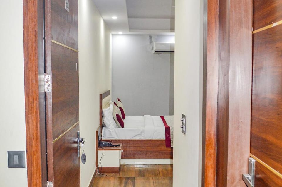FabHotel The Golf Inn Hotel in Noida