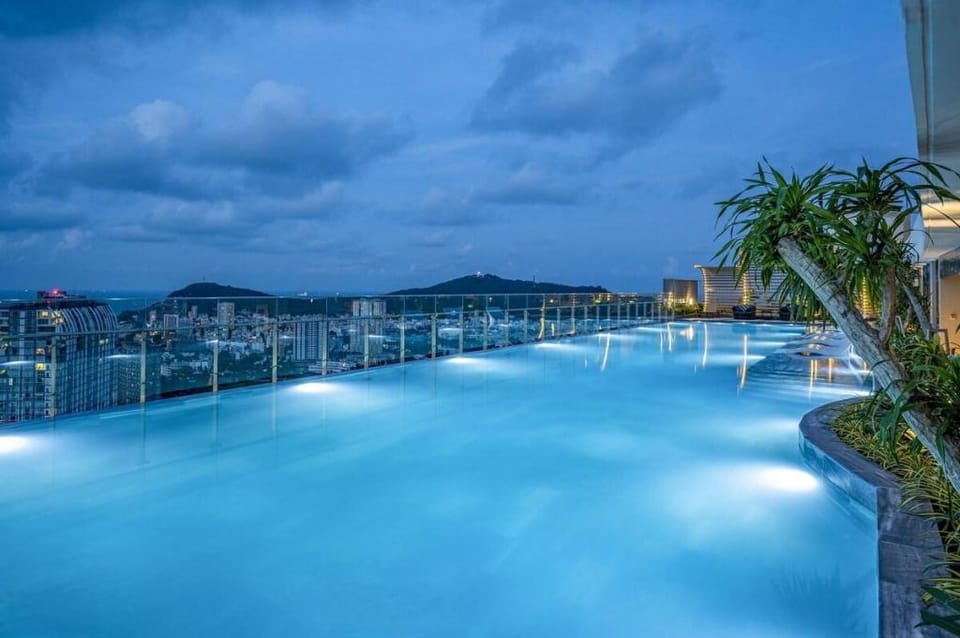 Luxury apartment with infinity pool in Vung Tau  Apartment in Vung Tau