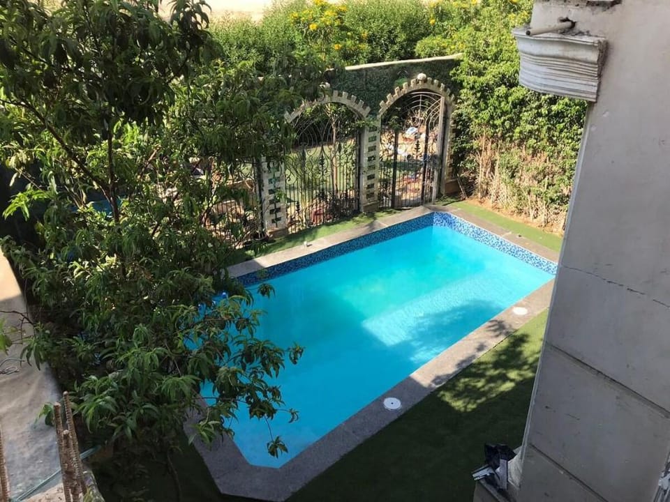 Villa 5 bedrooms coverable pool near mall of egypt Villa in Egypt