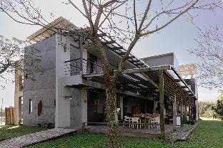 Serene Gray B&B Bed and Breakfast in Taiwan, Province of China