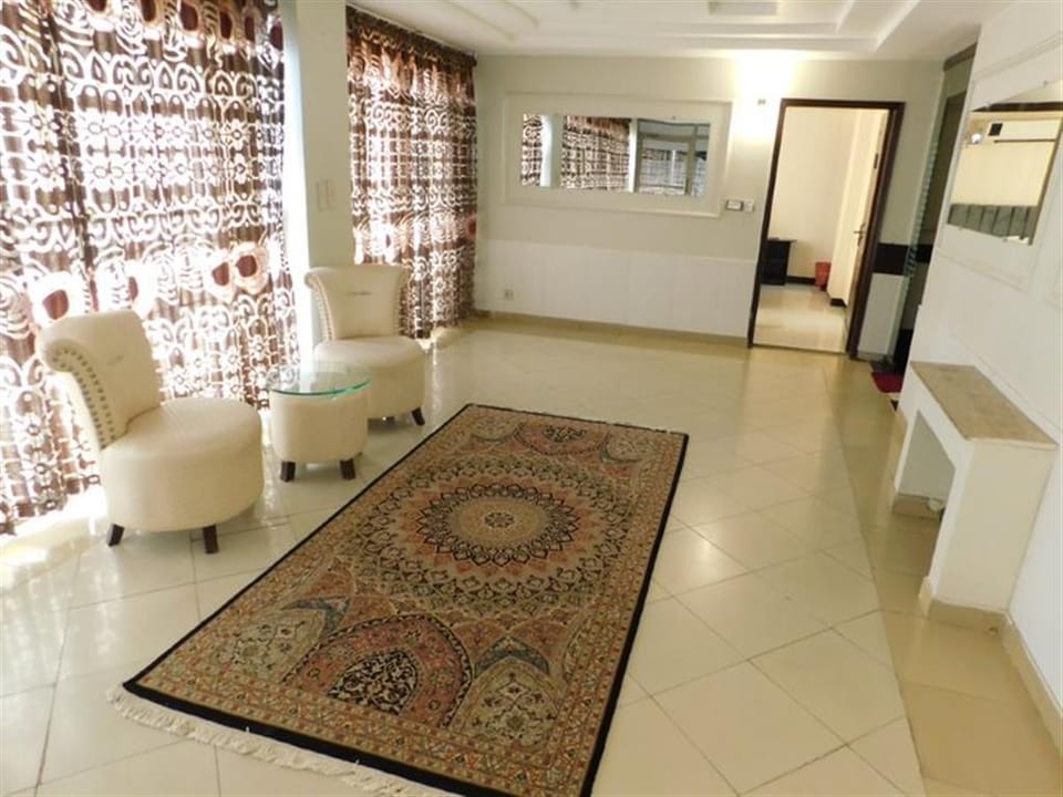 Baverly Inn Hotel Hotel in Lahore